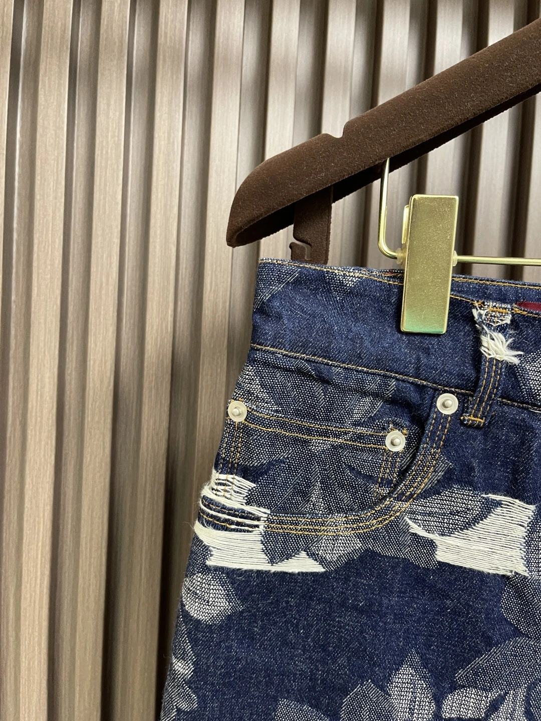 wg.luxury- 6u33i item:E-F026E1006